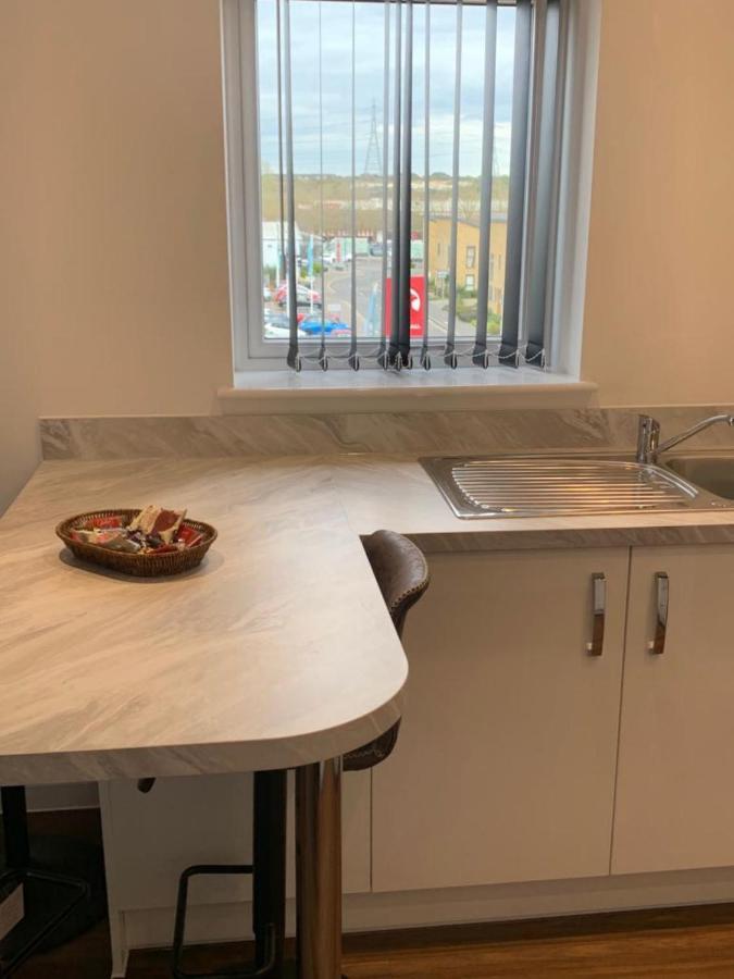 Lakeside 2 Bed Luxury Apartment No Parties No Events Early Check-In Late Check- Out Allowed Уест Търок Екстериор снимка