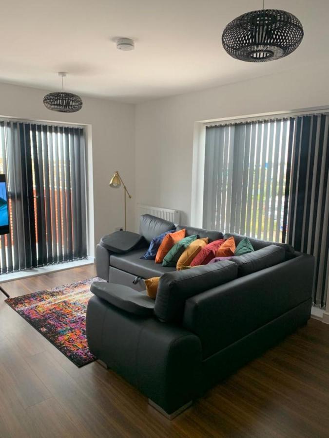 Lakeside 2 Bed Luxury Apartment No Parties No Events Early Check-In Late Check- Out Allowed Уест Търок Екстериор снимка